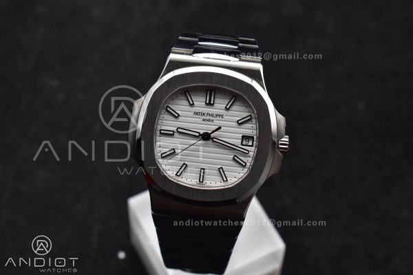 Nautilus 5711/1A 3KF 1:1 Best Edition White Textur...