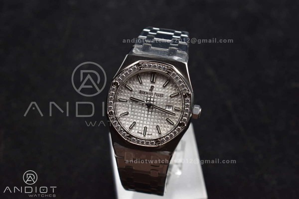 Lady Royal Oak 33mm 67651 SS/Diamond Bezel V7F 1:1...