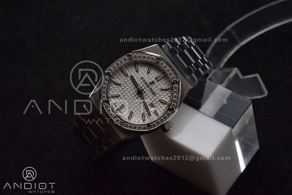 Lady Royal Oak 33mm 67651 SS/Diamond Bezel V7F 1:1...