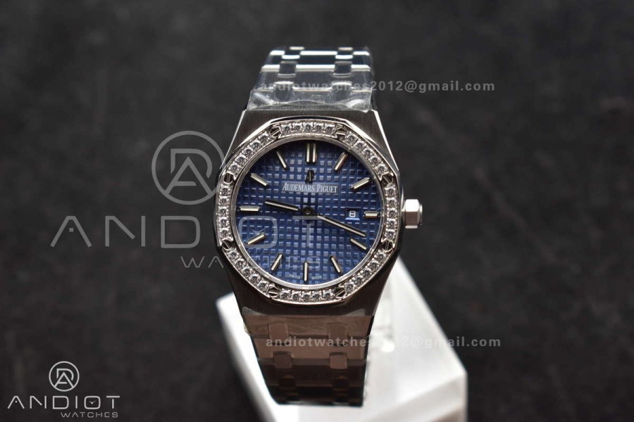 Lady Royal Oak 33mm 67651 SS/Diamond Bezel V7F 1:1 Blue Textured Dial on SS Bracelet Ronda Quartz to AP Cal.2713