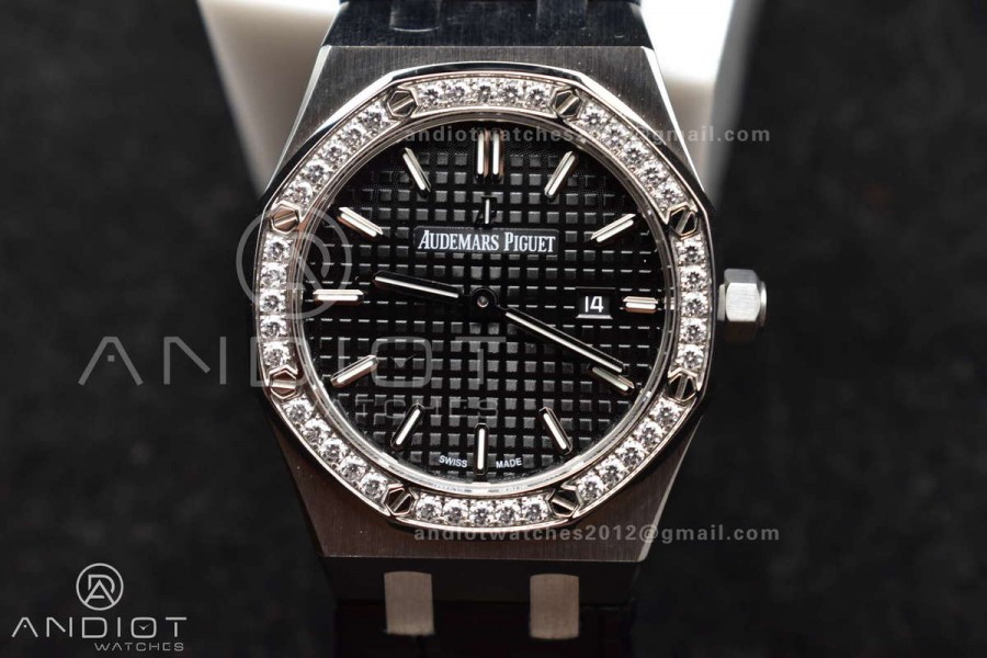 Lady Royal Oak 33mm 67651 SS/Diamond Bezel V7F 1:1 Black Textured Dial On Stainless Strap Ronda Quartz 