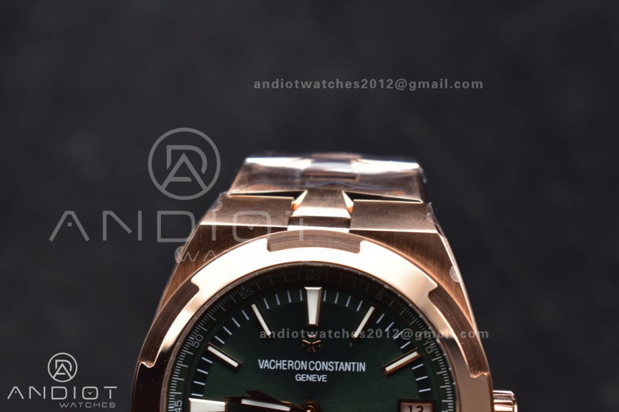 Overseas 4500V RG 8F 1:1 Best Edition Green Dial on RG Bracelet A5100