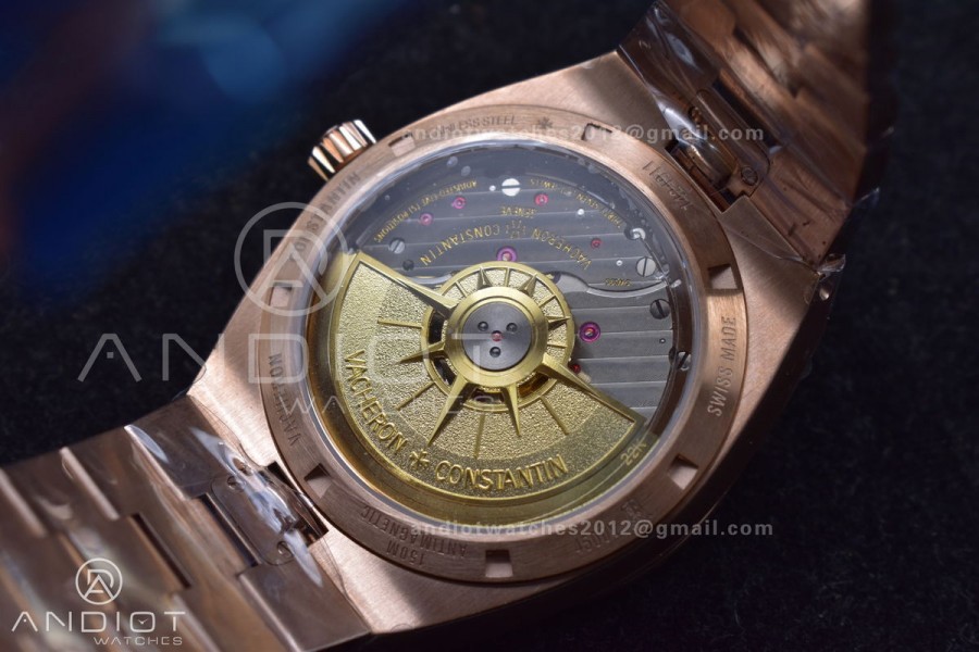 Overseas 4500V RG 8F 1:1 Best Edition Green Dial on RG Bracelet A5100