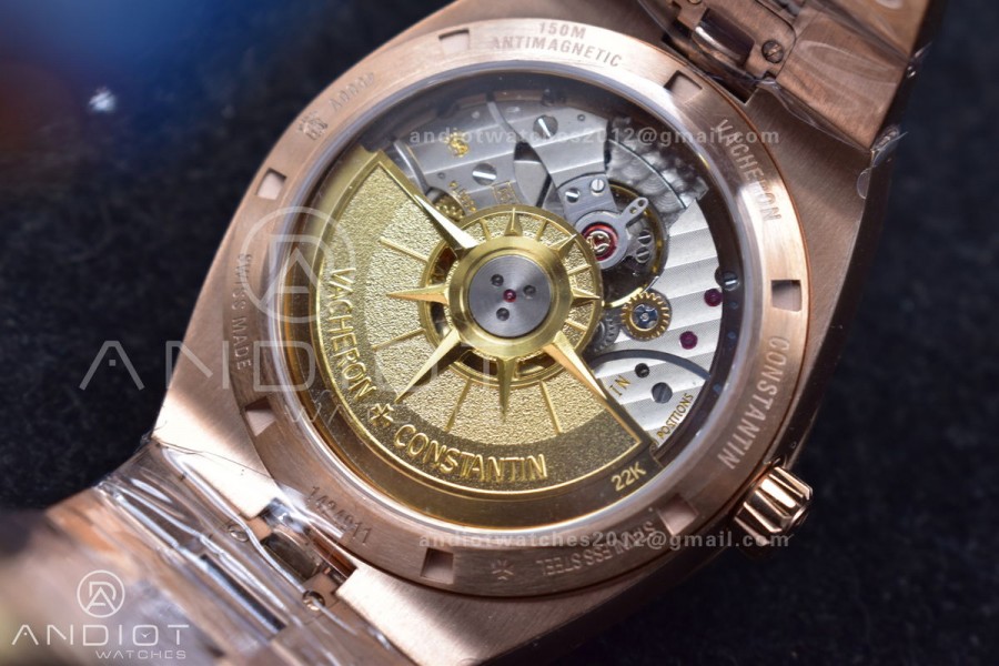 Overseas 4500V RG 8F 1:1 Best Edition Green Dial on RG Bracelet A5100