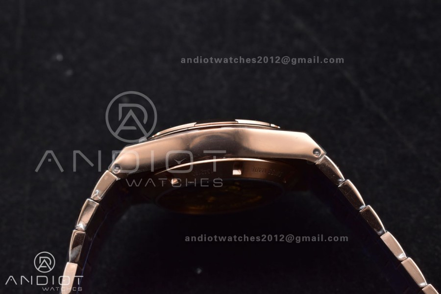 Overseas 5500V Chrono RG 8F 1:1 Best Edition Green Dial on RG Bracelet A5200