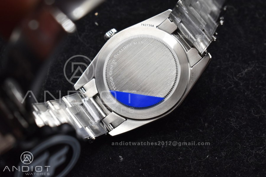 Heritage Black Bay 37mm SS ZF 1:1 Best Edition Black Dial on SS Bracelet A2824