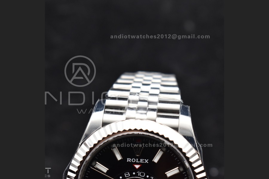 Sky-Dweller 326934 904L SS ZF 1:1 Best Edition Black Dial on SS Jubilee Bracelet A2824