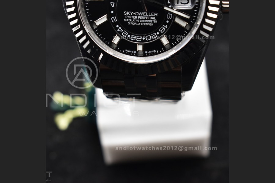 Sky-Dweller 326934 904L SS ZF 1:1 Best Edition Black Dial on SS Jubilee Bracelet A2824