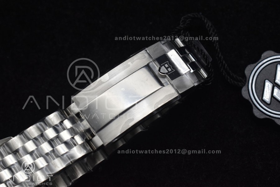 Heritage Black Bay Red Bezel ZF 1:1 Best Edition on SS Jubilee Bracelet A2824