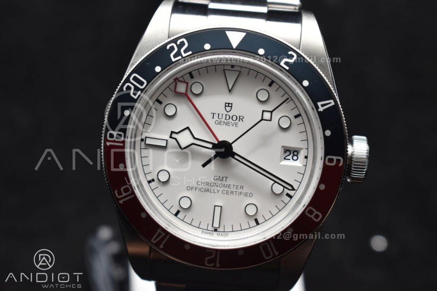 Black Bay GMT Pepsi Blue/Red Bezel ZF 1:1 Best Edition White Dial on SS Bracelet A2836