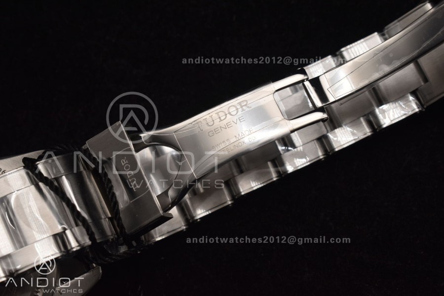 Black Bay GMT Pepsi Blue/Red Bezel ZF 1:1 Best Edition White Dial on SS Bracelet A2836