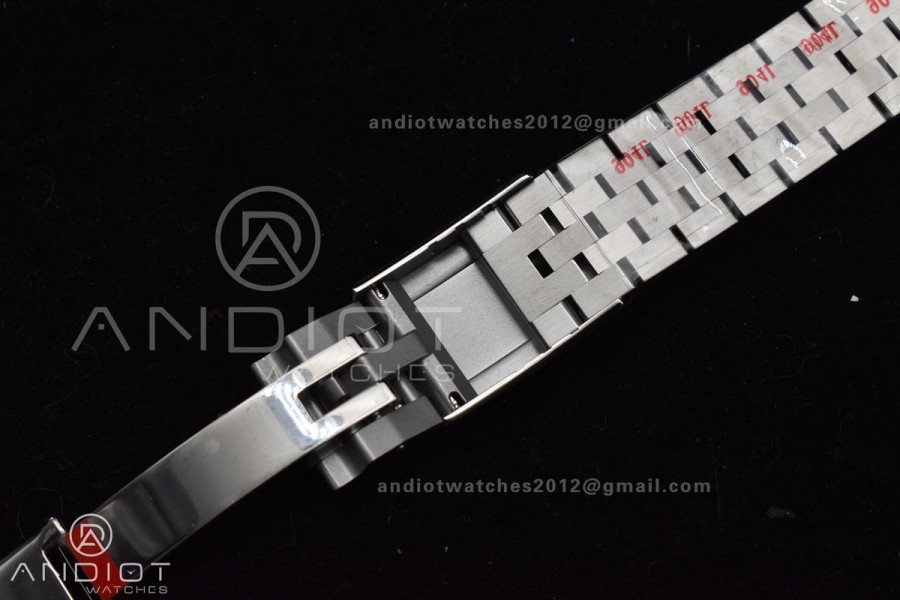 GMT-Master II 126710 BLNR Blue/Black Ceramic Clean Factory Best Edition on Jubilee Bracelet DD3285 CHS