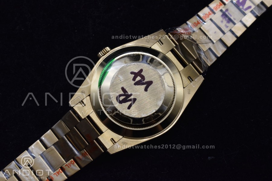 DayDate 40 YG GMF Gain Weight 904L Steel Green Dial Roman Markers on President Bracelet A3255 V2