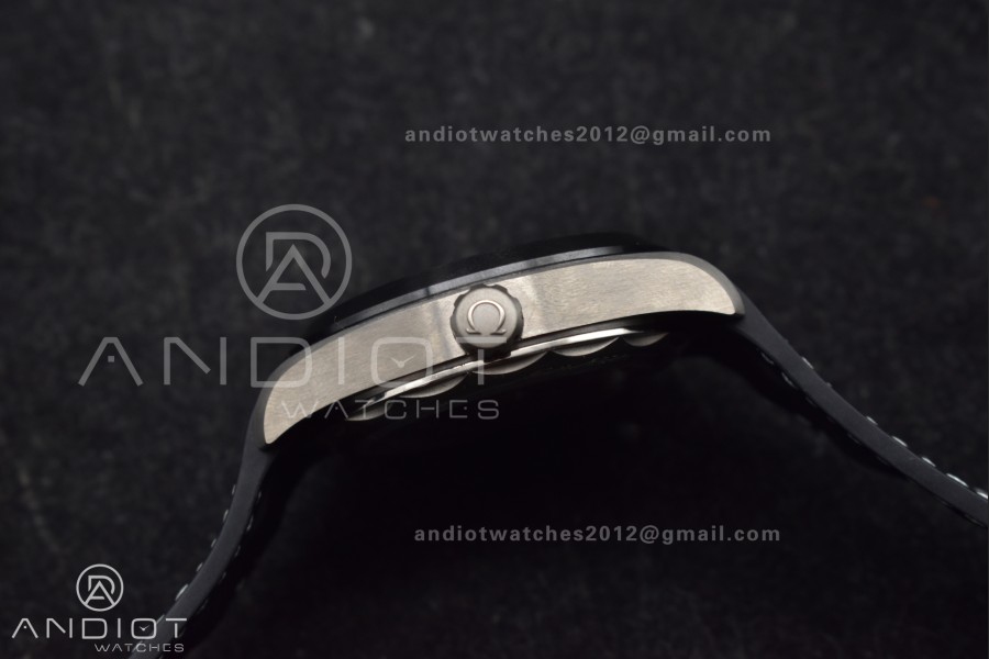 Aqua Terra GMT Worldtimer 43mm Titanium VSF 1:1 Best Edition on SS Bracelet A8938 Super Clone