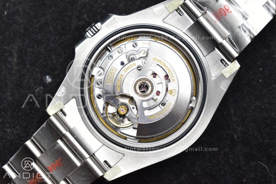 Explorer II 42mm 226570 904L SS Clean 1:1 Best Edition Black Dial on Bracelet DD3285 
