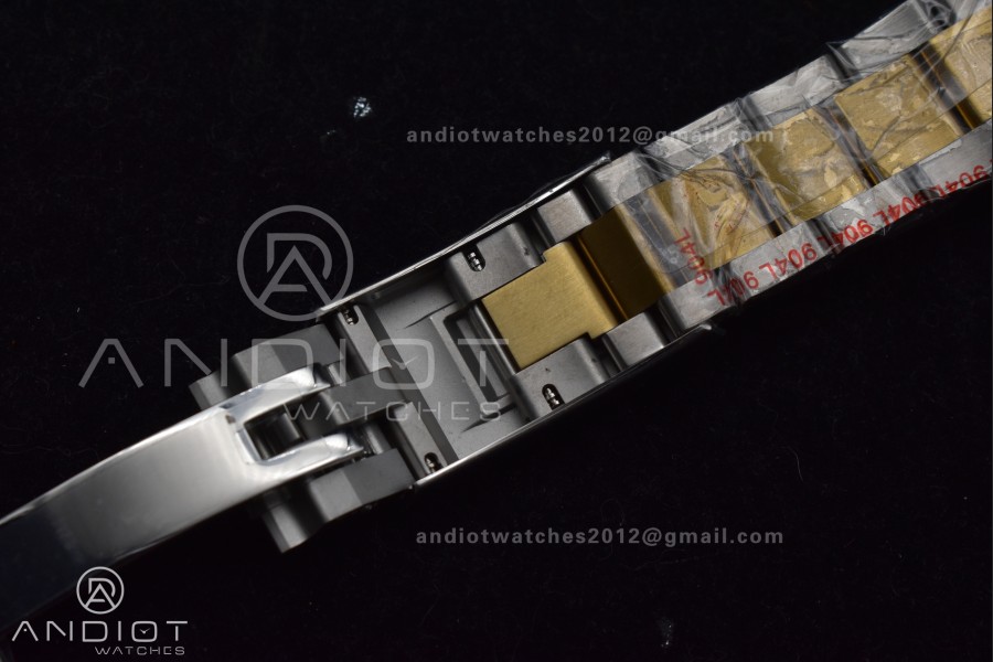 Sea-Dweller Two Tone SS/YG 126603 GMF Best Edition Black Dial on SS/YG Bracelet A2824 V3