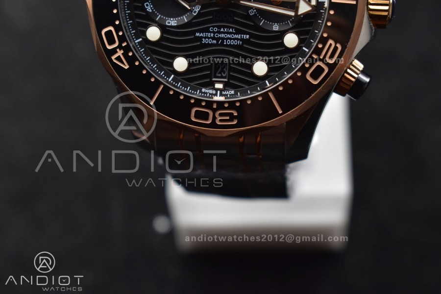 Seamaster 300m Chrono SS/RG OMF 1:1 Best Edition Black Dial on SS Strap A9900