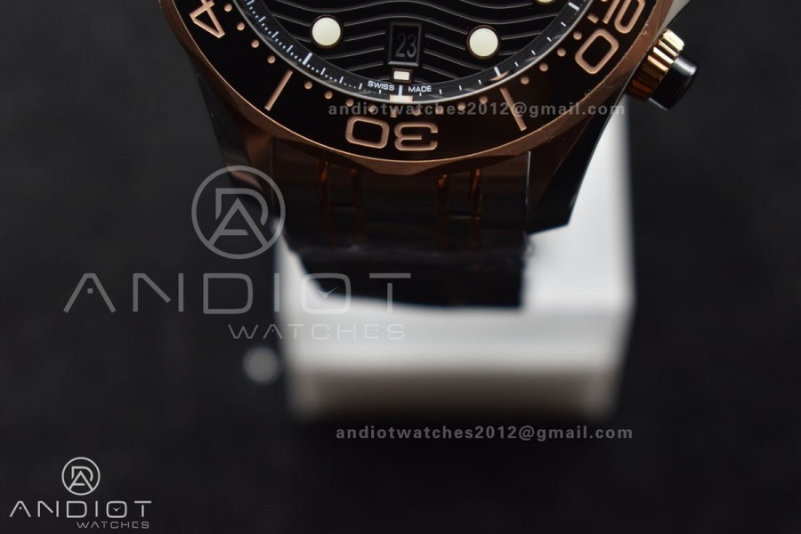 Seamaster 300m Chrono SS/RG OMF 1:1 Best Edition Black Dial on SS Strap A9900