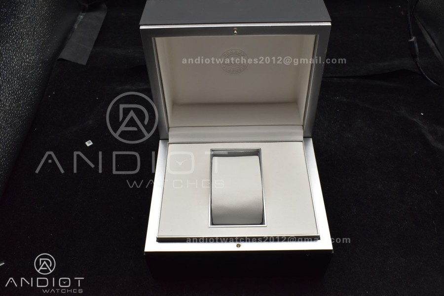 IWC Box Set