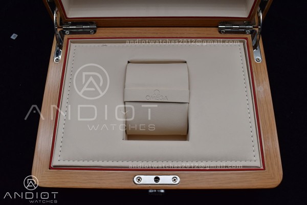 Omega Wood Box Set