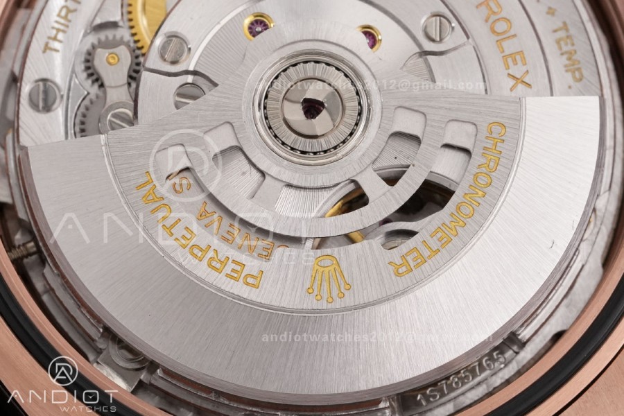 DayDate 40 RG QF 1:1 Best Edition Green Roman Dial on President Bracelet VR3255 V8 (Gain Weight)