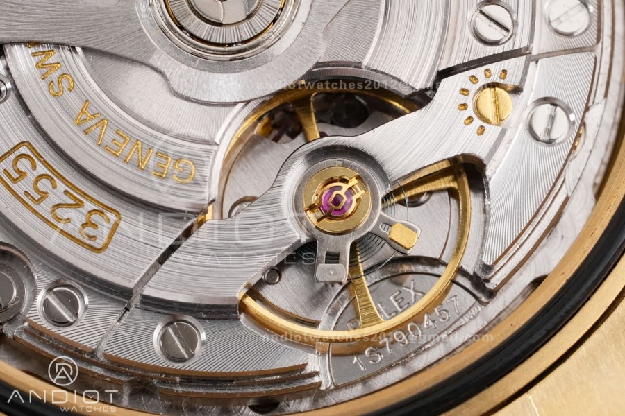 DayDate 40 YG QF 1:1 Best Edition 904L Steel Black Crystal Dial on President Bracelet VR3255 V8 (Gain Weight)