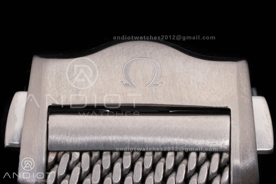 Seamaster 300M Diver Titanium/Bronze Gold VSF 1:1 Best Edition Green Dial on Titanium Mesh Bracelet Asian Super Clone 8806