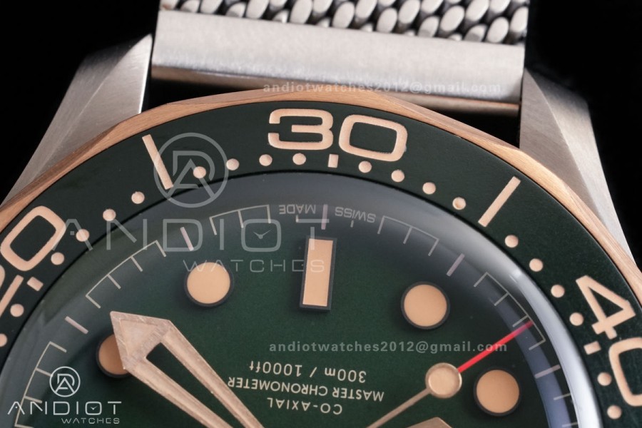 Seamaster 300M Diver Titanium/Bronze Gold VSF 1:1 Best Edition Green Dial on Titanium Mesh Bracelet Asian Super Clone 8806