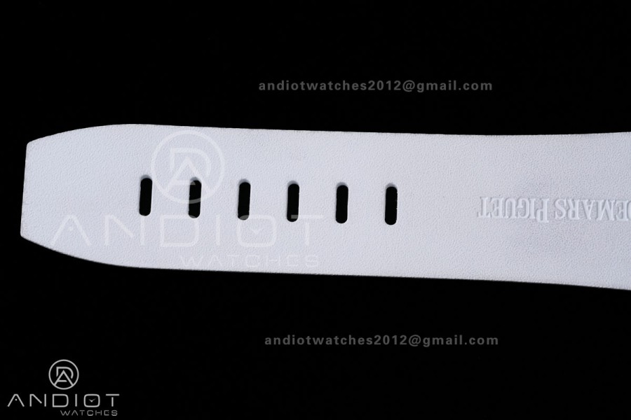 Royal Oak Offshore Diver 15707 White Ceramic APSF 1:1 Best Edition SA3120 Super Clone