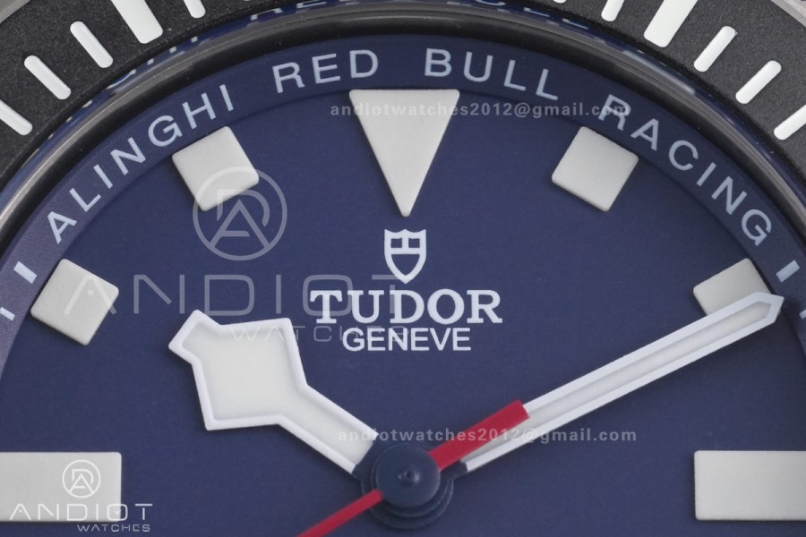 Pelagos FXD m25707kn M+F 1:1 Best Edition Blue Dial on Blue Nylon Strap 8N24