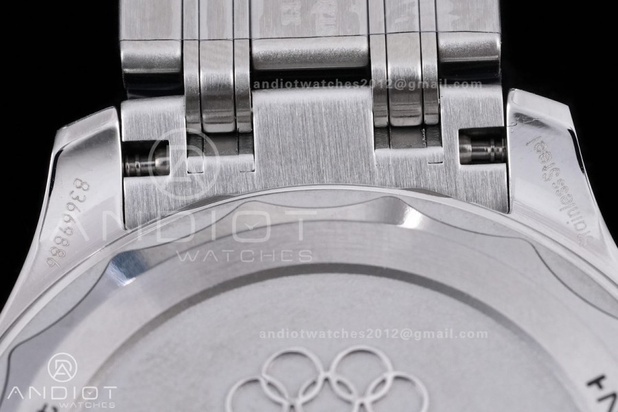 VS Factory V4 Seamaster Diver 300m Beijing 2022 Special Edition 522.30.42.20.03.001