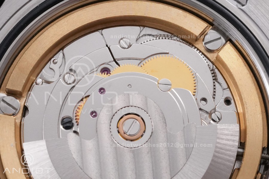 Heritage Black Bay M79000 37mm SS GRF 1:1 Best Edition Turquoise Dial on SS Bracelet A2824