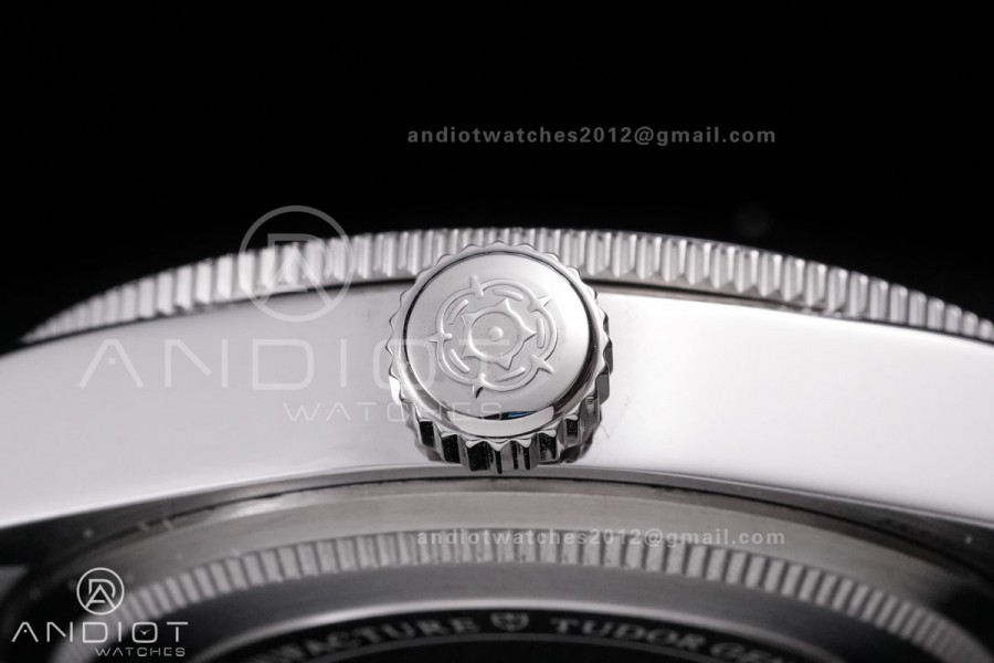 Heritage Black Bay M79000 37mm SS GRF 1:1 Best Edition Turquoise Dial on SS Bracelet A2824