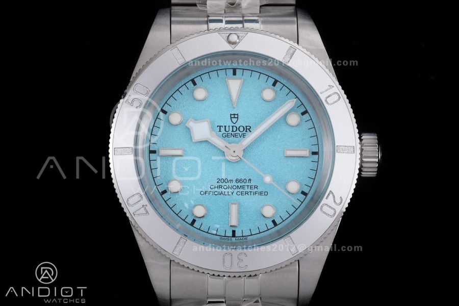 Heritage Black Bay M79000 37mm SS GRF 1:1 Best Edition Turquoise Dial on SS Bracelet A2824