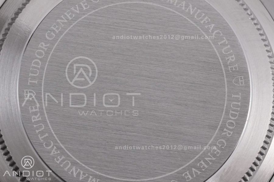 Heritage Black Bay M79000 37mm SS GRF 1:1 Best Edition Turquoise Dial on SS Bracelet A2824