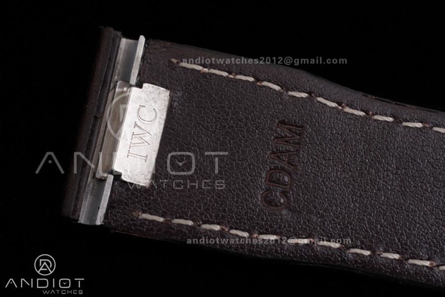 Pilot Chrono IW388103 APSF 1:1 Best Edition Green Dial on Brown Leather Strap SA69385 Super Clone