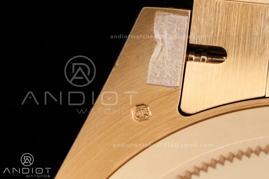 GMT Master II 126718 GRNR ARF 1:1 Best Edition Black Dial on YG Jubilee Bracelet DD3285 CHS