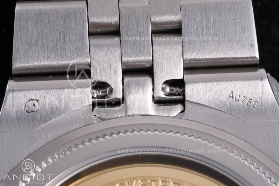 Land Dweller 127336 DIWF Best Edition Ice Blue Dial on SS Bracelet A7135