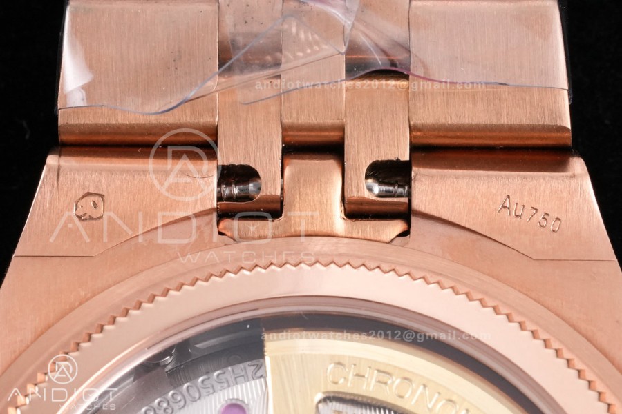 Land Dweller 127335 DIWF Best Edition White Dial on RG Bracelet A7135