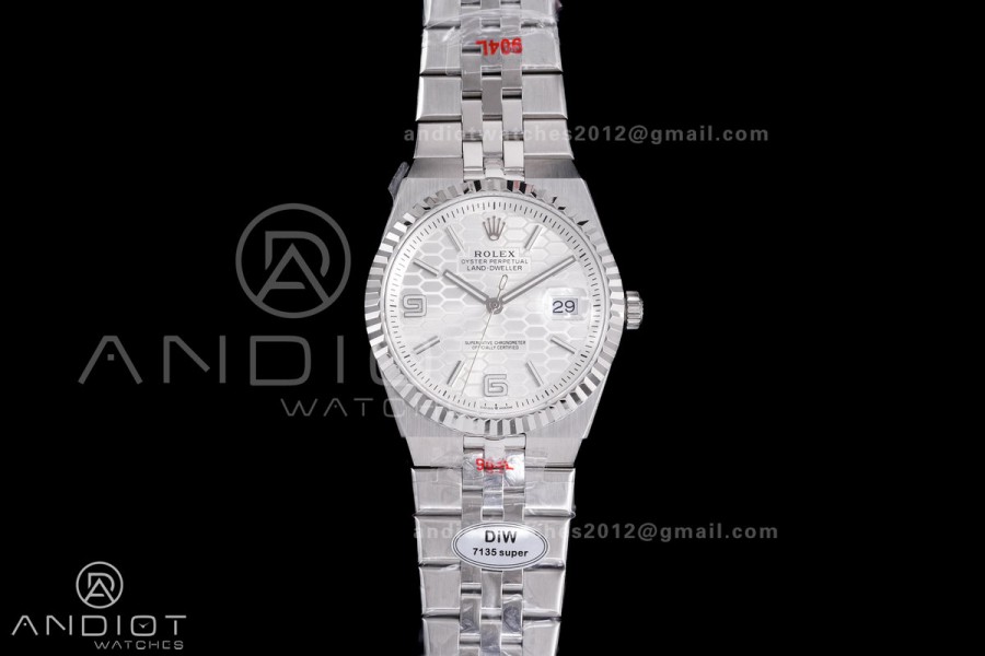 Land Dweller 127334 DIWF Best Edition White Dial on SS Bracelet A7135