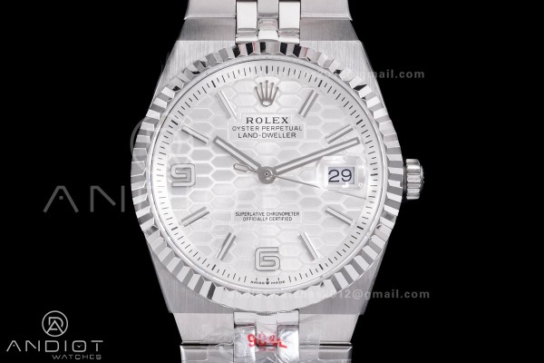 Land Dweller 127334 DIWF Best Edition White Dial o...