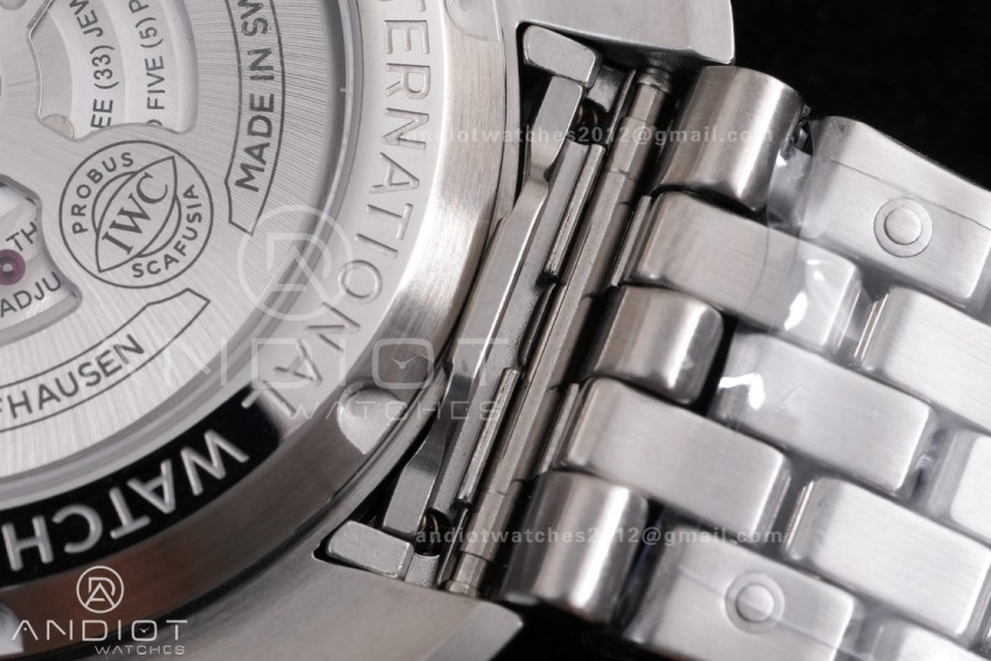 Pilot Chrono IW388113 APSF 1:1 Best Edition Black Dial on SS Bracelet SA69385 Super Clone