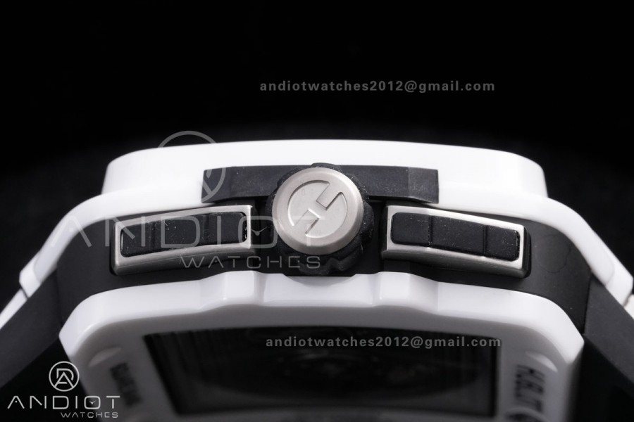 Square Bang Unico White Ceramic BBF 1:1 Best Edition on Rubber Strap A1280