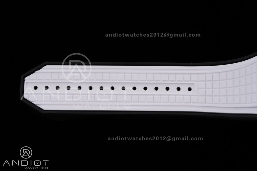 Square Bang Unico White Ceramic BBF 1:1 Best Edition on Rubber Strap A1280