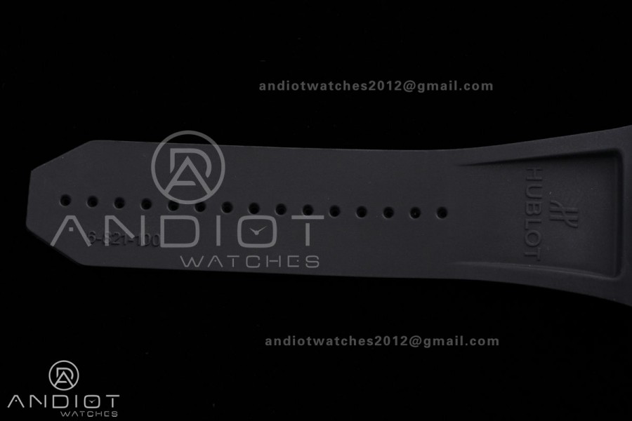 Square Bang Unico White Ceramic BBF 1:1 Best Edition on Rubber Strap A1280