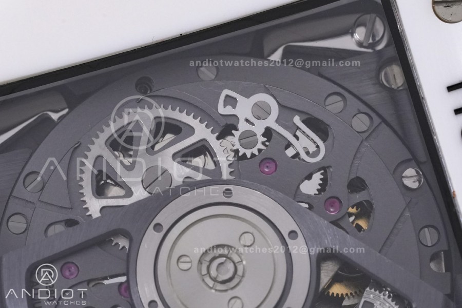 Square Bang Unico White Ceramic BBF 1:1 Best Edition on Rubber Strap A1280