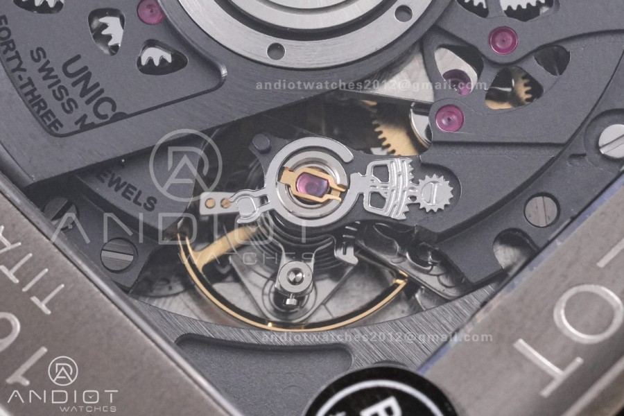 Square Bang Unico 42mm Titanium BBF 1:1 Best Edition Skeleton Dial Ceramic Bezel on Black Rubber Strap A1280