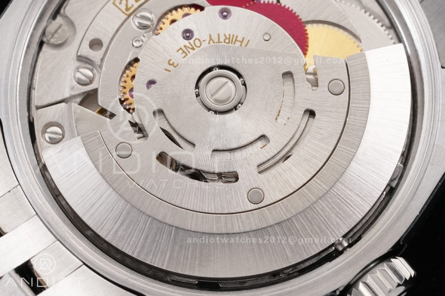 DateJust 31 Ladies GSF White Dial Roman Markers on Jubilee Bracelet A2236	