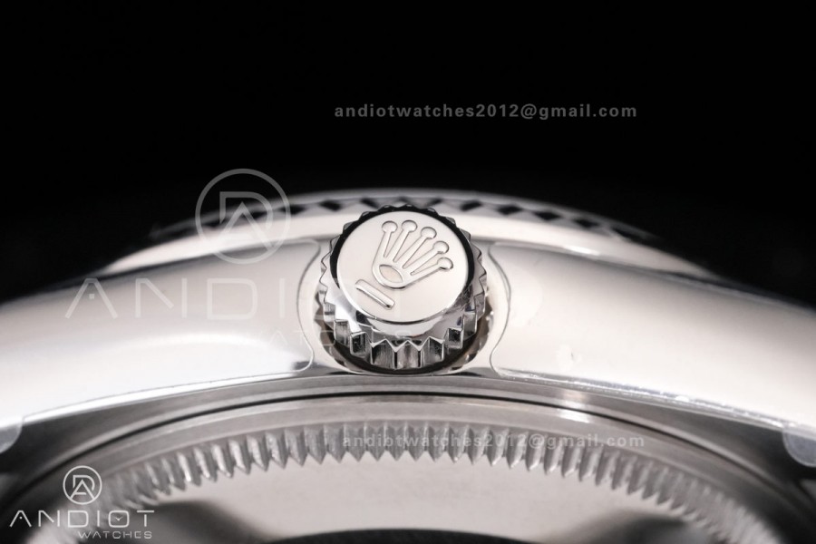 DateJust 31 Ladies GSF White Dial Roman Markers on Jubilee Bracelet A2236	