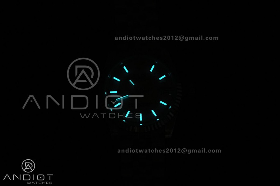 DateJust 31 Ladies GSF White Dial Roman Markers on Jubilee Bracelet A2236	